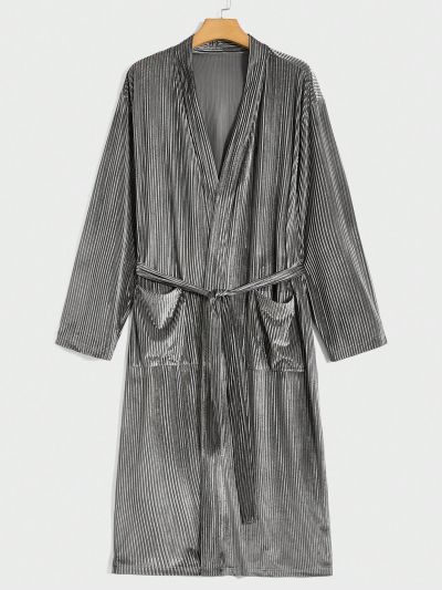 Men Dual Pocket Belted Velvet Lounge Robe