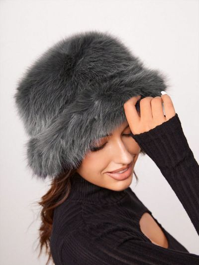 SHEIN ICON Solid Fuzzy Bucket Hat