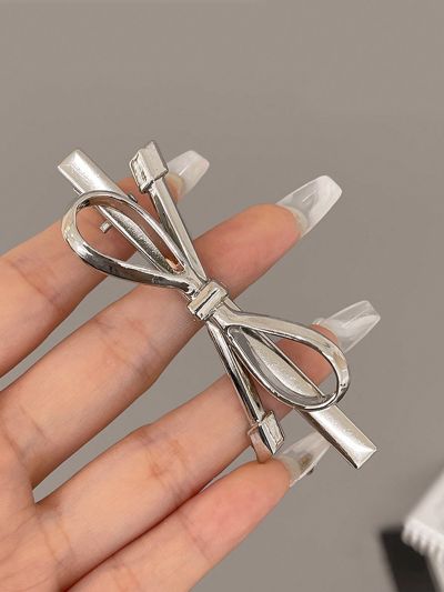1pc Women's Alloy Silver Bowknot Design Elegant Hair Clip With Side Bangs Decor, Suitable For Daily Use