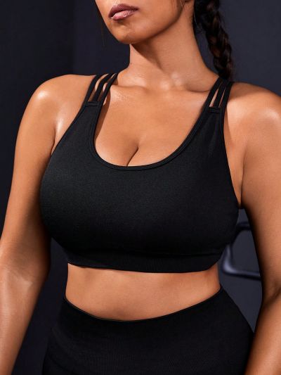 Plus Size Solid Color Sports Bra