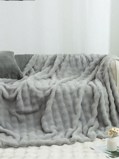 1pc Solid Color Imitation Jacquard Three-dimensional Bubble Mink, Skin-friendly, Comfortable And Warm, Suitable For Bed Blankets And Sofa Blankets For Children And Adults
