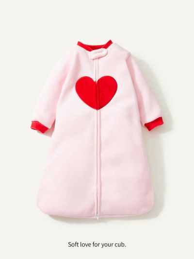 Cozy Cub Cozy Cub Valentine'S Day Soft Comfortable Heart Shaped Flannelette Sleeping Bag 1pc
