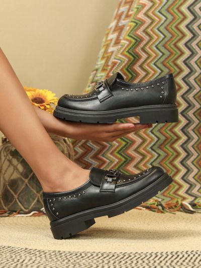 Styleloop Chain & Studded Decor Women's Black Leather Loafers