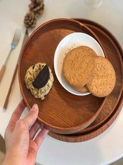 1pc Vintage Wooden Tray With Creative Round Shape Can Be Used As Tea Tray, Serving Tray, Snack Plate, And Organizer With 3 Sizes To Choose From. It Can Also Be Matched With Wood Coasters And Cup Mats. Perfect For Wedding Season.