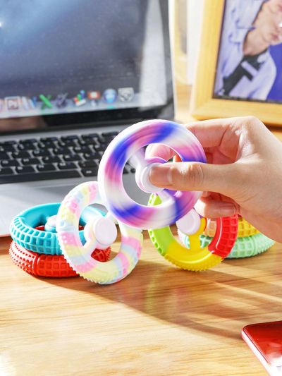 1pc Random Color Circular Silicone Grip Strengthener, Finger Spinner & Finger Exercise Equipment