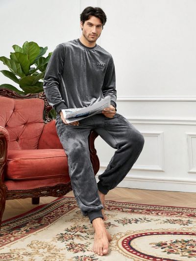Men Crown Embroidery Flannel PJ Set