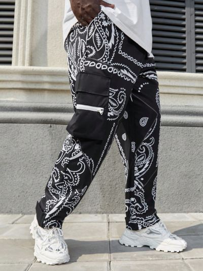 Manfinity LEGND Men's Plus Size Cashew Print Cargo Pants