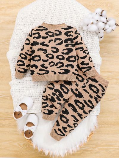 SHEIN Baby Girl Leopard Pattern Sweater & Knit Pants