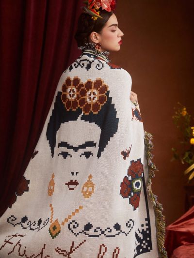 Frida Kahlo X SHEIN Figure Graphic Throw