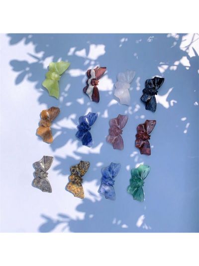 1pc Random Color Natural Crystal Carved Bat Figurine; Great Decoration For Halloween