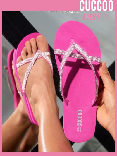 Cuccoo Everyday Collection Women'S Solid Color Flat Slippers