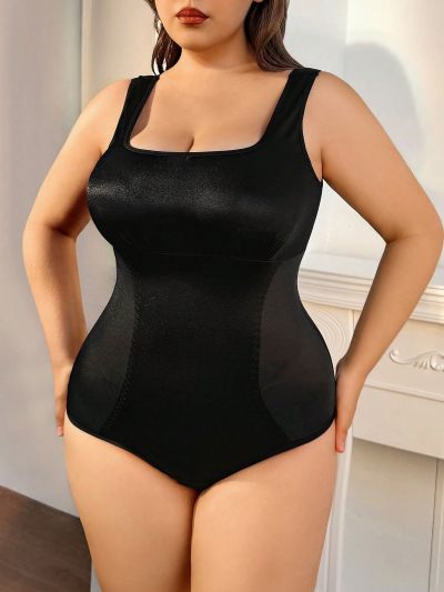 Plus Size Solid Color Triangle Jumpsuit