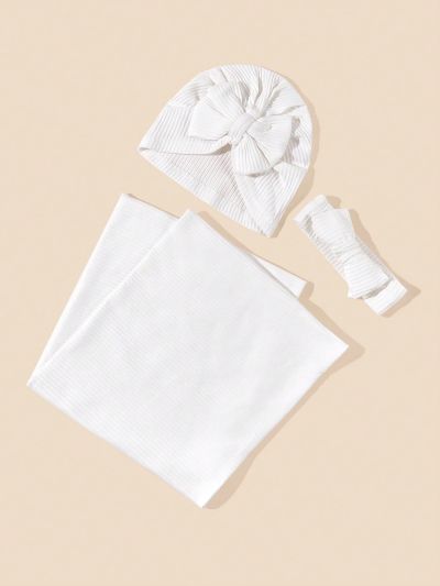 SHEIN 1pc Baby Solid Swaddling Blanket & 1pc Bow Decor Hat & 1pc Hair Band
