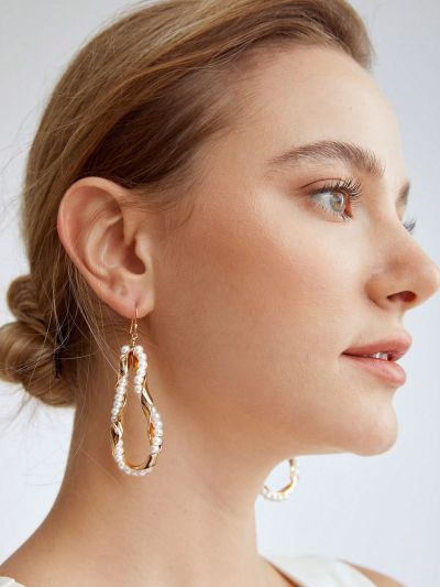 MOTF PREMIUM 18K GOLD PLATED PERSONALITY PEARL WRAPPED IN WATER-DROP DESIGN EARRINGS