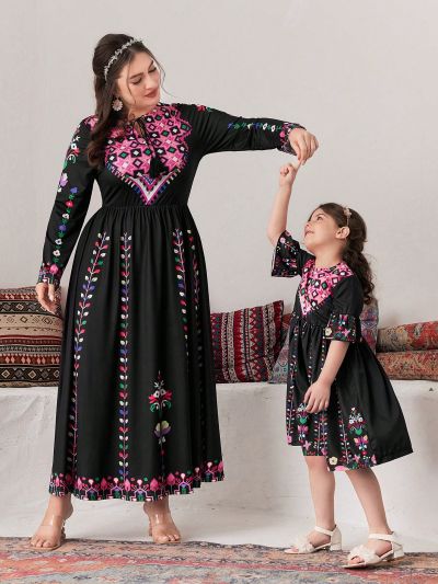 SHEIN Najma Plus Size Colorful Printed Waist Belted Arabian Clothing