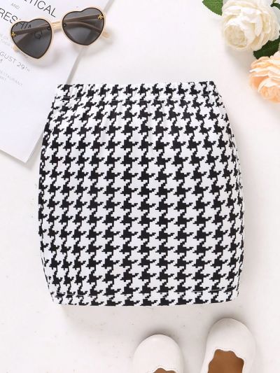SHEIN Kids HYPEME Little Girls' Elastic Waist Houndstooth A-Line Skirt, Spring And Autumn