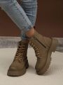 Winter Fashionable Retro Thick Soled Ankle Boots For Women