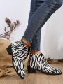 Ladies' Fashionable Casual Pointed Toe Mid Heel Boots