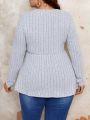 SHEIN Frenchy Women's Plus Size Solid Color Honeycomb Knit Top With Ruffle Hem Design