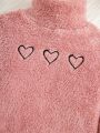 SHEIN Kids KDOMO Tween Girl Heart Embroidery Drop Shoulder Fuzzy Sweatshirt