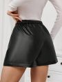 SHEIN Privé Ladies' Solid Colored Pleated Shorts