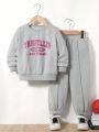 SHEIN Kids EVRYDAY Toddler Boys' Loose Fit Casual Letter Print Pullover Sweatshirt And Jogger Pants Set