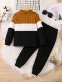 SHEIN Kids EVRYDAY Toddler Boys' Color-Block Top And Solid Color Long Pants 2pcs/Set, Autumn And Winter