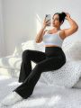 Daily&Casual Plus Size Solid Color Seamless Flared Sports Pants
