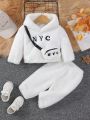 Baby Boys' Thickened Plush Hoodie And Pants Set With Letter Embroidery, Including Bag, Fashionable Casual 3pcs Outfits For Autumn And Winter
