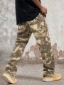 Men's Camouflage Pocketed Straight Leg Pants