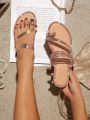 Women'S Flat Sandals With Rhinestone Décor