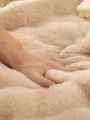 1pc Solid Color Bubble Blanket, Soft, Warm & Skin-friendly For Kids & Adults, Suitable For Bed & Sofa