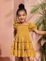 SHEIN Kids EVRYDAY Little Girls' Solid Color Knit Ribbed Ruffle Decorated Bubble Sleeve Dress