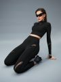 2pcs Asymmetric Mesh Inset Cropped Top Long Sleeve Sport T-Shirt & Leggings Set