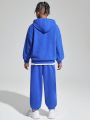 SHEIN Kids Cooltwn Boys' Leisure Letter Patch Kangaroo Pocket Hoodie Sweatshirt And Solid Color Fluffy Knit Pants Two-piece Set