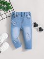 SHEIN Baby Girl Light Blue Fashionable Cute Stretchy Comfortable Y2k Flower Decorated Denim Jeans With Patch And Frayed Hem