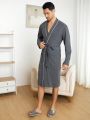 Men's Belted Robe With Double Pockets And Contrast Trimmed V-neck