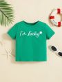 SHEIN Baby Boys' St. Patrick's Day Lucky Clover Printed Short Sleeve Pullover T-Shirt With Round Collar