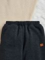 SHEIN Young Boy 2pcs Patched Detail Thermal Lined Sweatpants