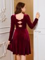 SHEIN Teen Girl Knitted Solid Color Velvet Dress With Cut Out Back, Bow Tie And Round Neckline