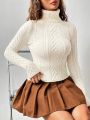 Texture Casual Slim Fit Sweater, Stylish And Versatile