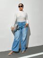 SHEIN Essnce Women's Plus Size Texture Slim Fit Long Sleeve Jumpsuit, Spring