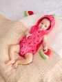 SHEIN Newborn Baby Girls' Strawberry Shape Sleeveless Hooded Romper