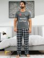 Men Slogan Graphic Tee & Plaid Print Pants PJ Set