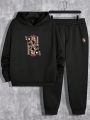 SHEIN Extended Sizes Men's Plus Size Poker Printed Hoodie And Pants Set