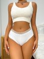 Ring Linked Lace Trim Panty