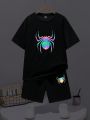 SHEIN Kids HYPEME Tween Boys' Casual Night Light Spider Print Round-Neck Short Sleeve T-Shirt And Shorts Knitwear Set, Fashion And Street Style