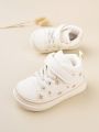 Cozy Cub Boys' Stylish Khaki Fashion Sneakers With Cute Design And Comfortable Fit For Casual Sports
