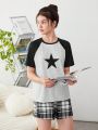 SHEIN Teen Girls' Knitted Color Block Raglan Sleeve Star Pattern Print T-Shirt And Plaid Shorts Home Wear Outfits