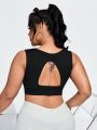 Yoga Futuristic Plus Size Women's Solid Color Hollow Out Back Cutout Sports Bra
